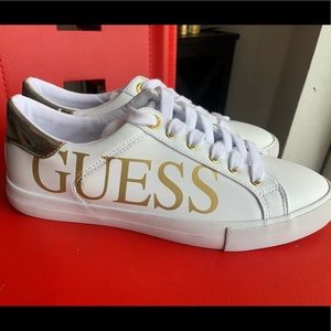 GUESS SHOES